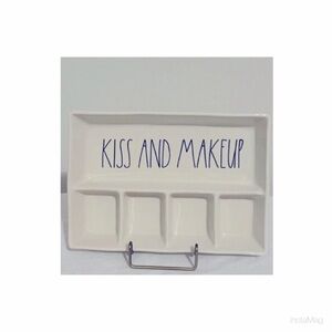 NEW Rae Dunn Kiss And Makeup Ceramic Vanity Tray Holder